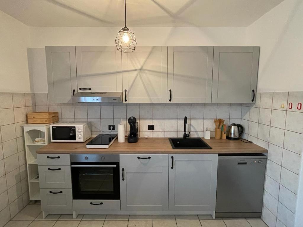 פטרצ'אנה Apartments Antonija Punta Skala Next To Falkensteiner Resort מראה חיצוני תמונה